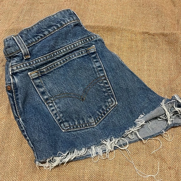 Levi’s 551 shorts - Picture 3 of 5